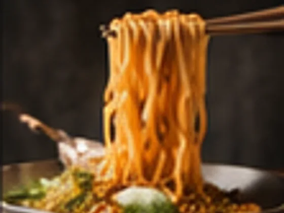 Reference placeholder showing noodles lifted for a first bite
