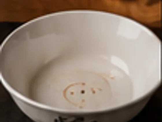 Reference placeholder showing the finished abura soba bowl
